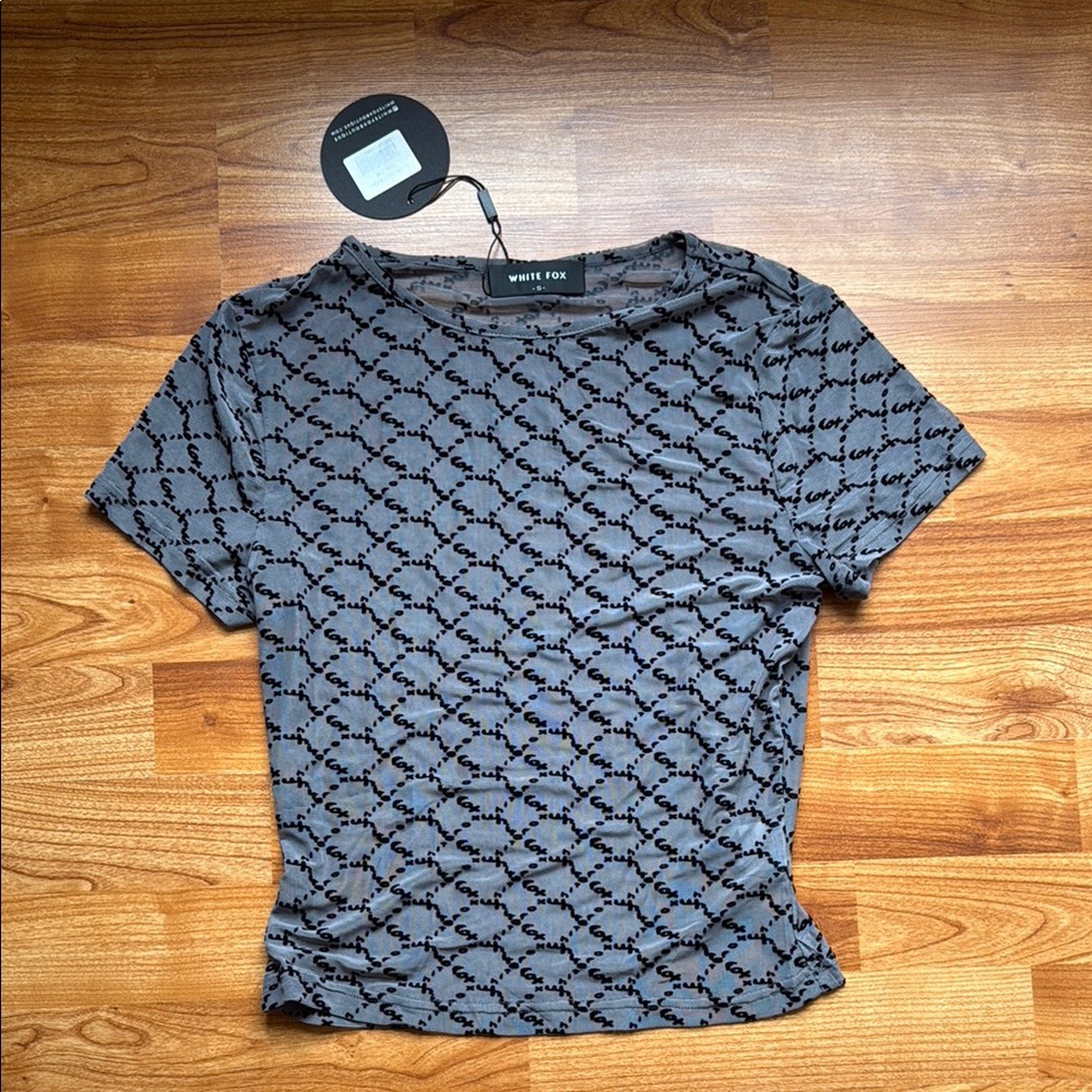 White Fox All For Attention Gray & Black Patterned Top, NWT size Small